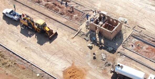 Mixalon_Construction